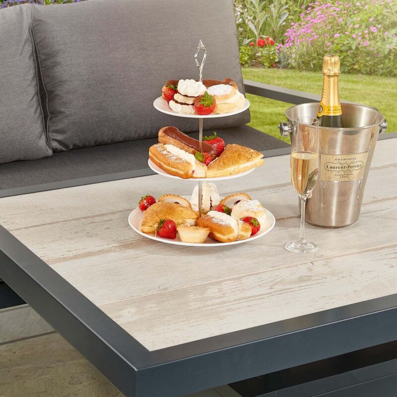 garden furniture set