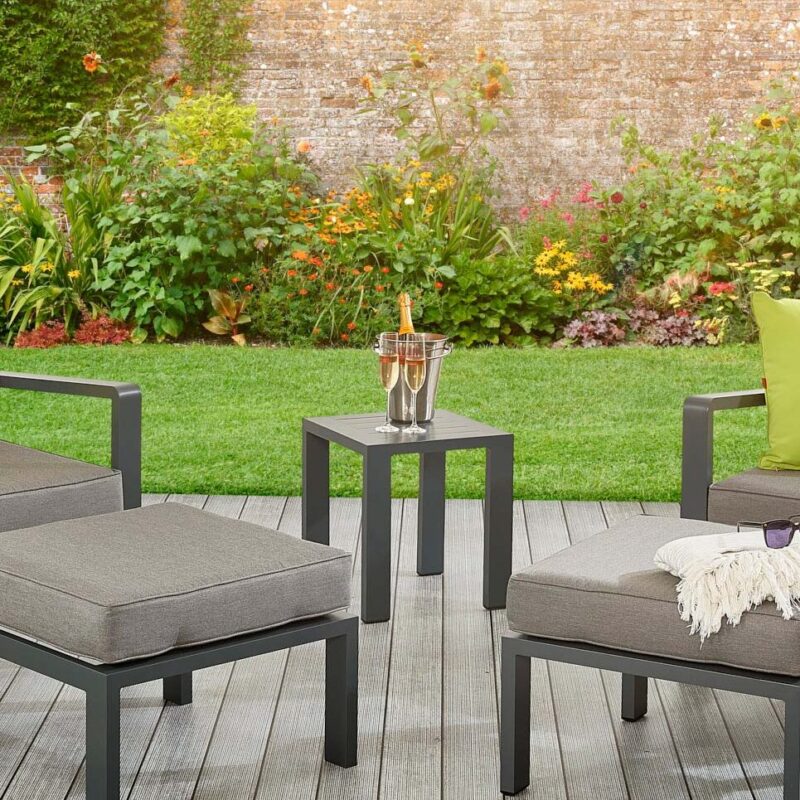 Outdoor aluminum side table deals