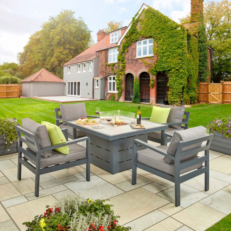 garden furniture set