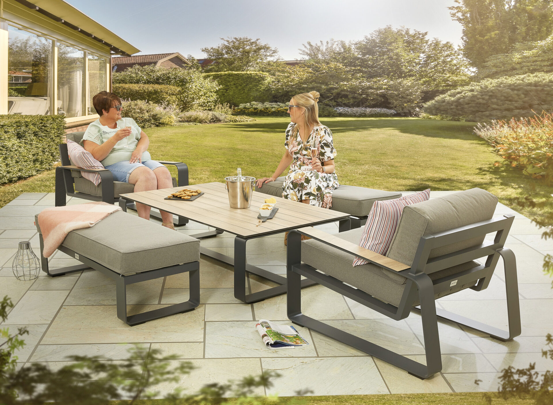 Sandon Outdoor Furniture Set